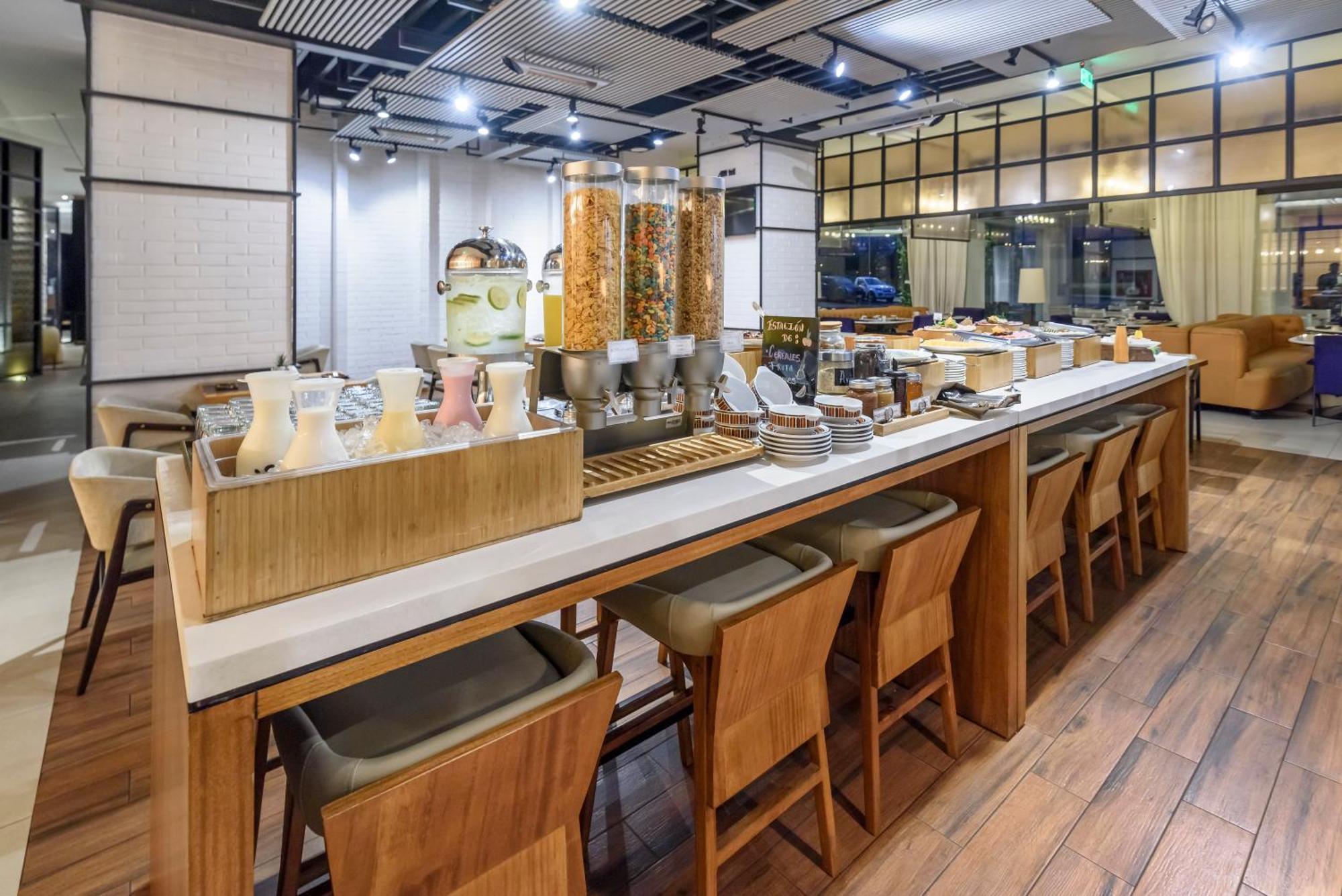 Eb Hotel By Eurobuilding Quito Airport Tababela Εξωτερικό φωτογραφία