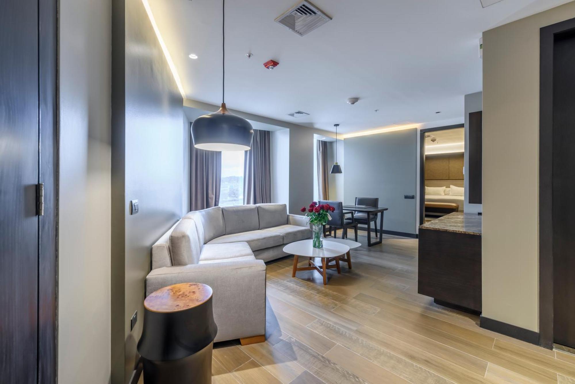 Eb Hotel By Eurobuilding Quito Airport Tababela Εξωτερικό φωτογραφία