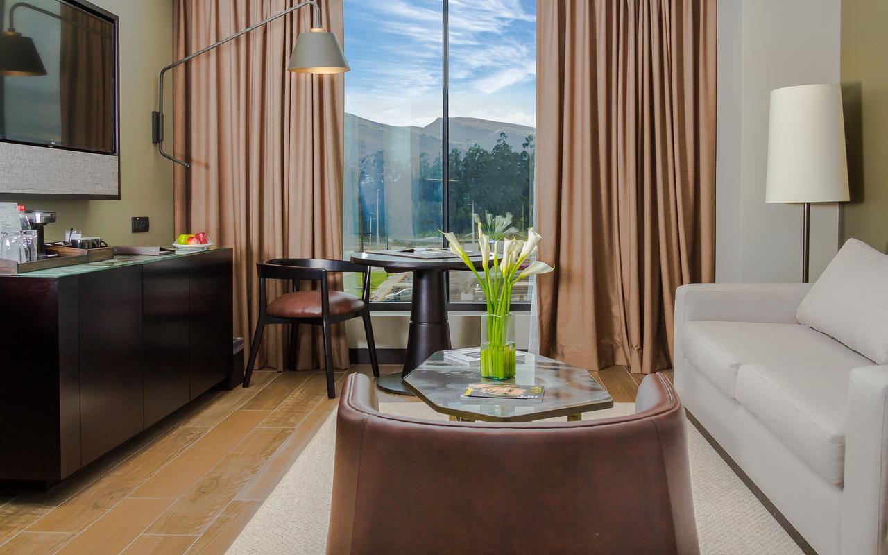 Eb Hotel By Eurobuilding Quito Airport Tababela Εξωτερικό φωτογραφία